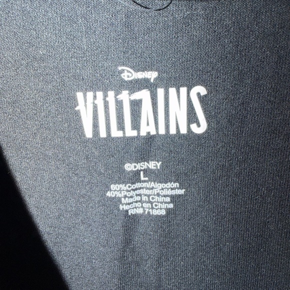 NWT Disney Villains Black T-Shirt - Picture 5 of 5